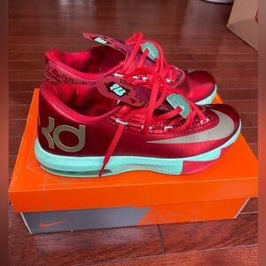 Nike KD 6 “Christmas”